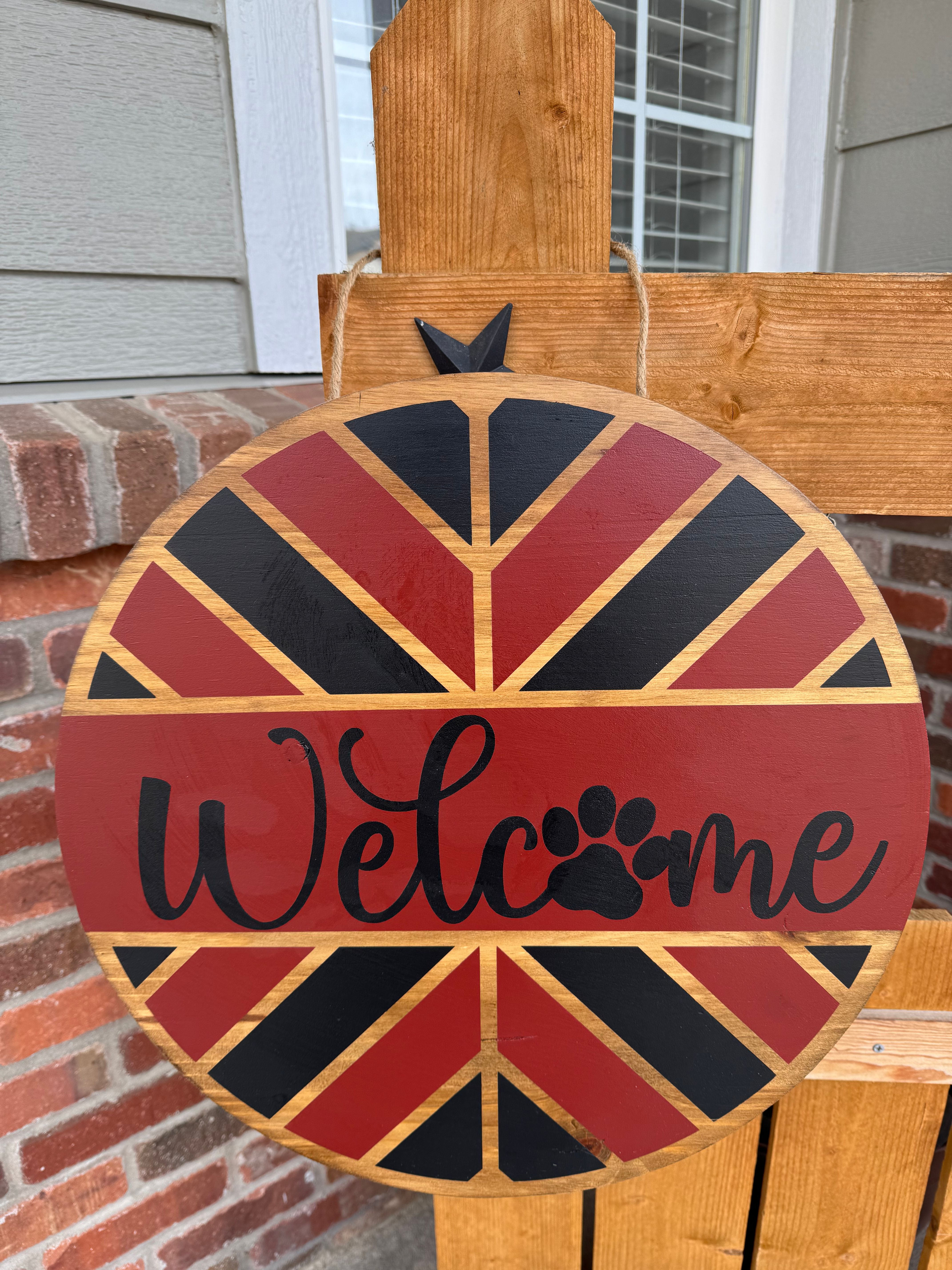 18" Herringbone Welcome Door Round