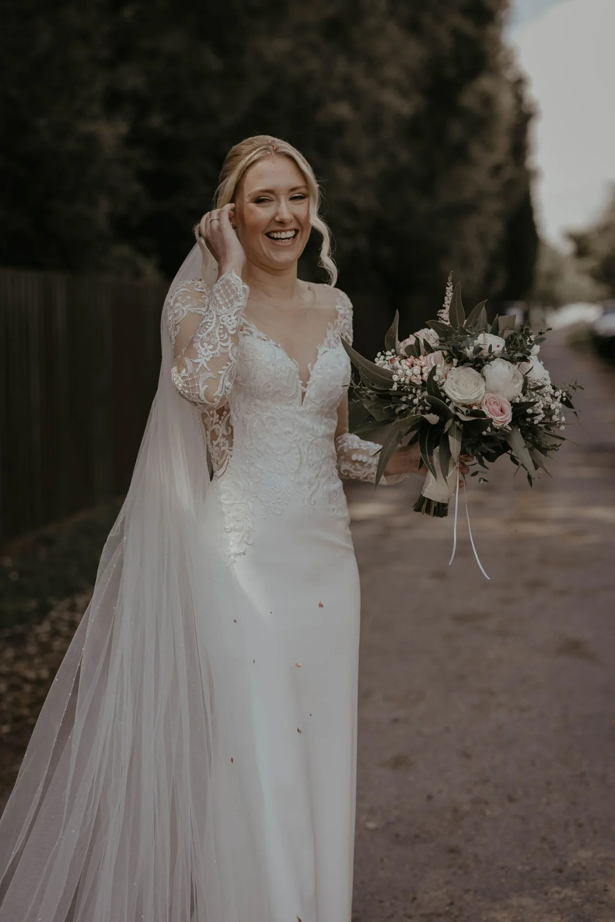 Suffolk wedding photography by Mikaela Jade.
