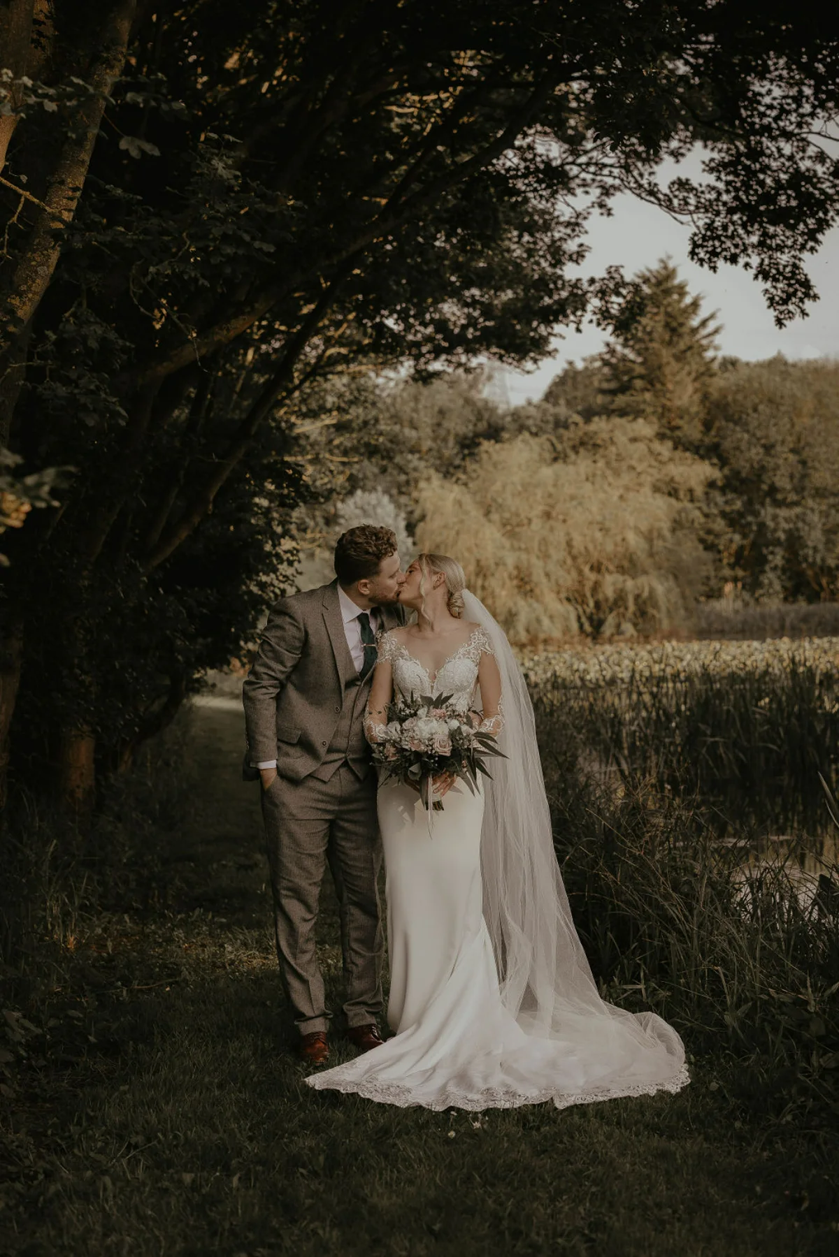 Suffolk wedding photography by Mikaela Jade.