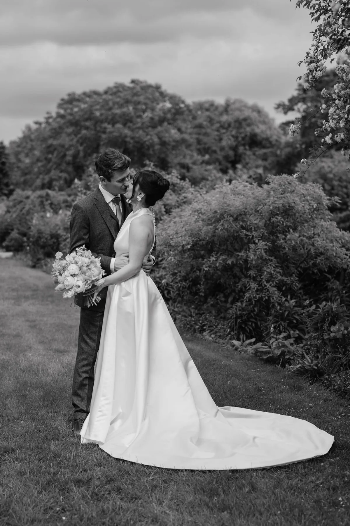 An ethereal, fairytale wedding photographer by Suffolk wedding photographer Mikaela Jade.