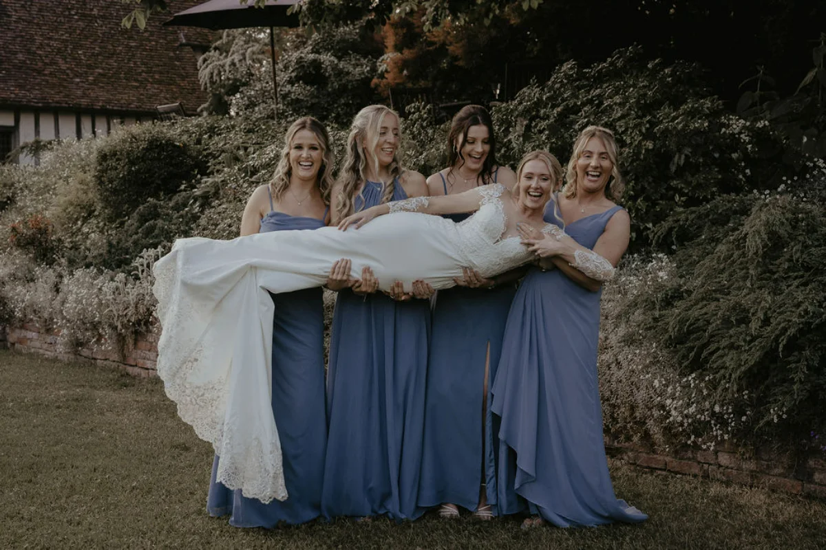 Suffolk wedding photography by Mikaela Jade.
