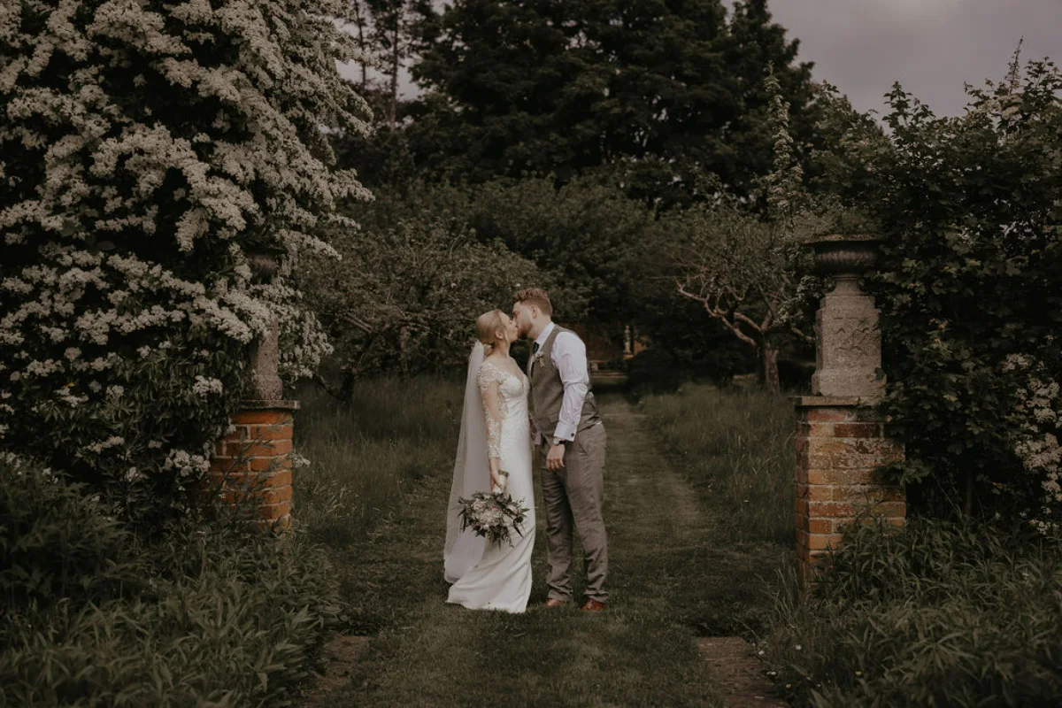 Suffolk wedding photography by Mikaela Jade.
