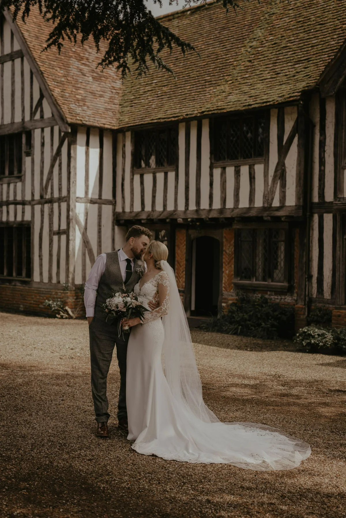 Suffolk wedding photography by Mikaela Jade.