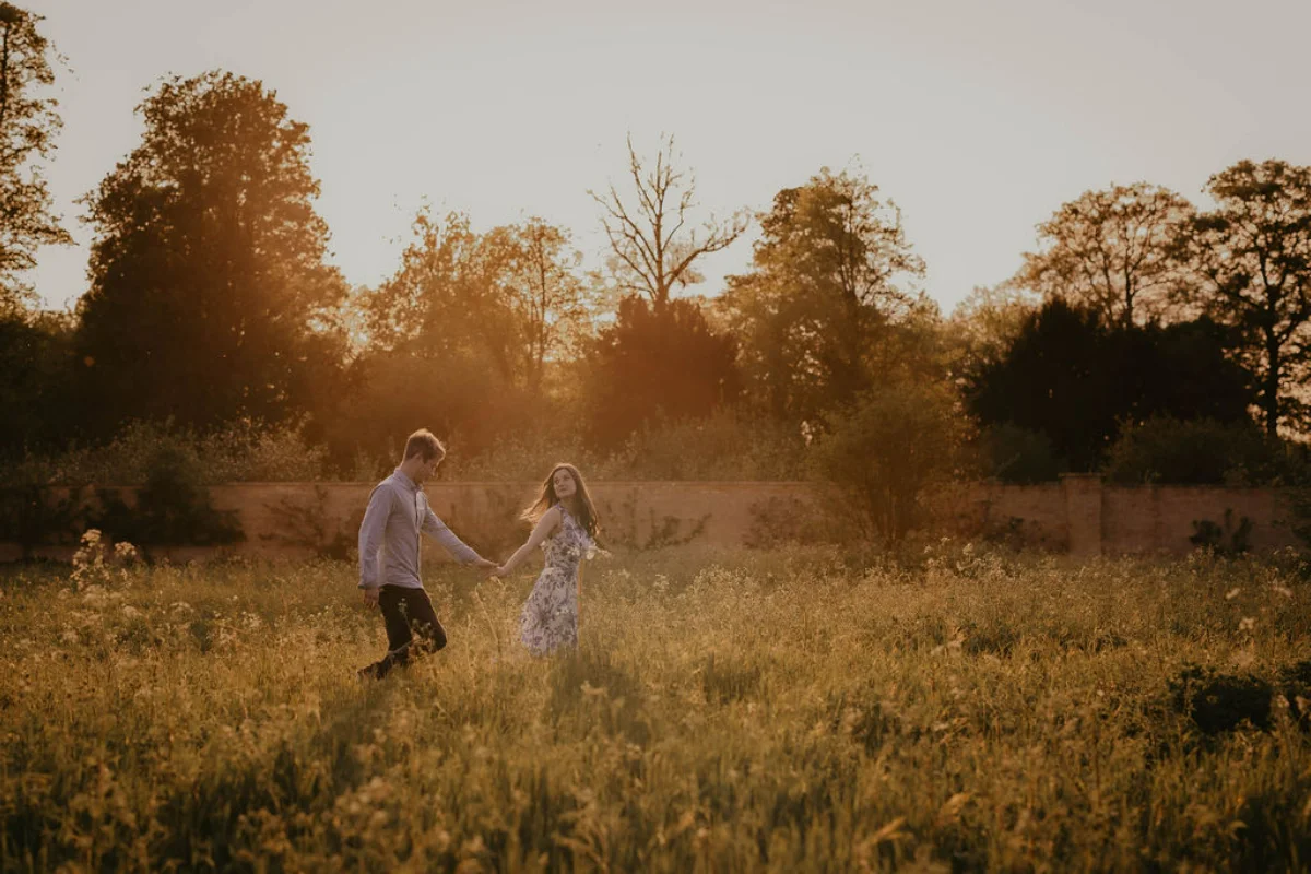 A warm woodland pre-wedding photo shoot by Suffolk wedding photographer Mikaela Jade.