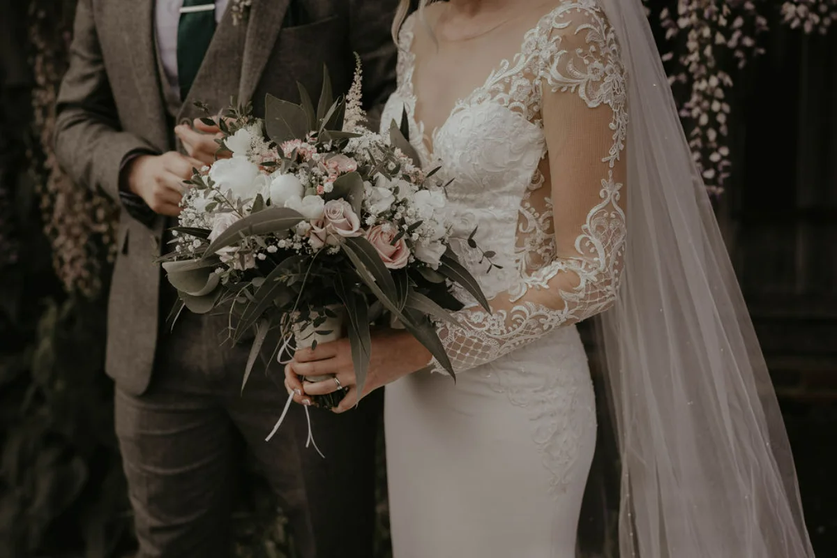 Suffolk wedding photography by Mikaela Jade.