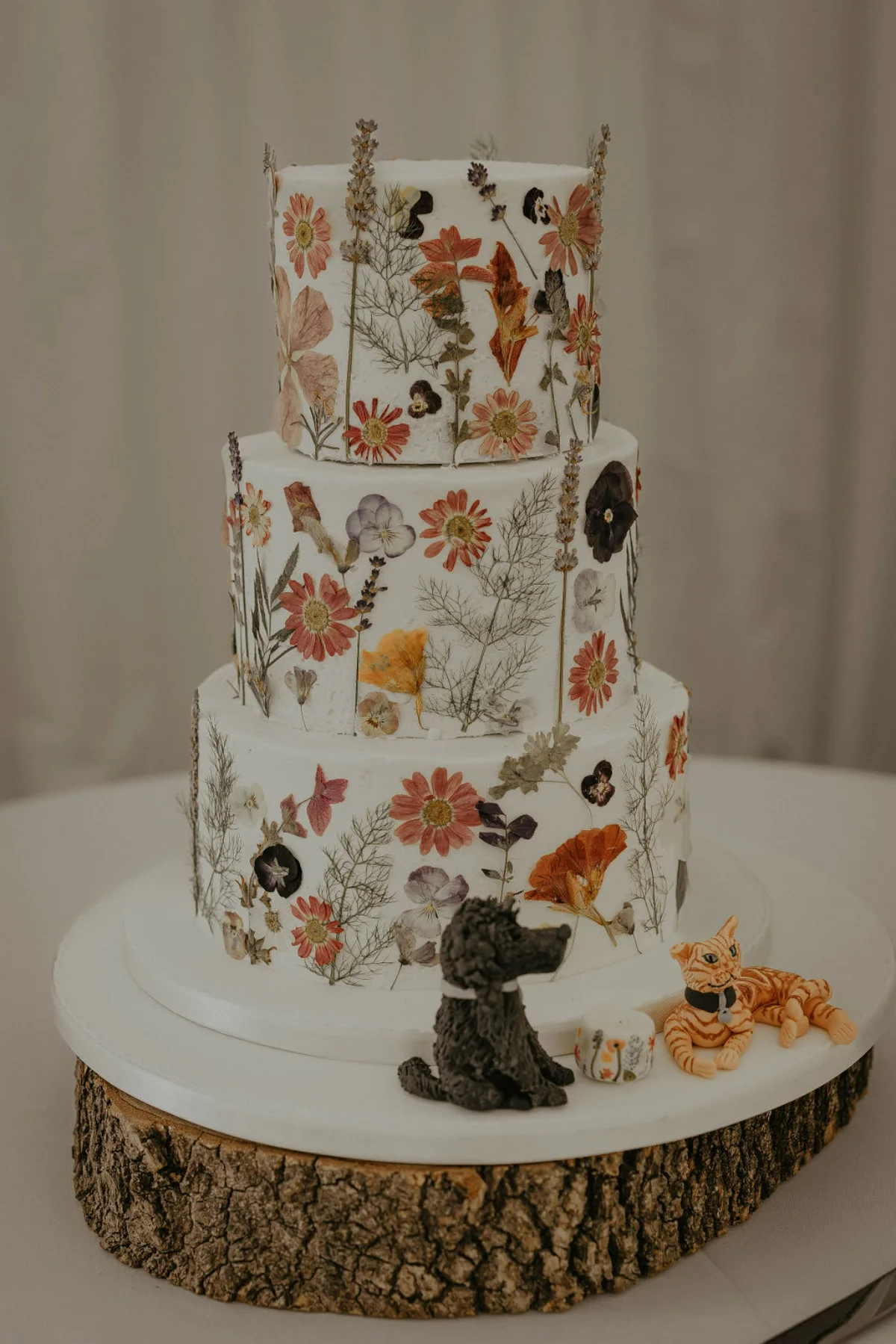 Suffolk wedding photography by Mikaela Jade.