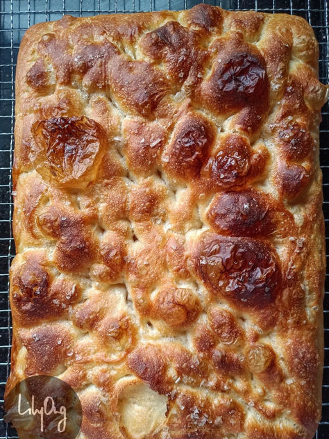 Easy Yeasted Focaccia