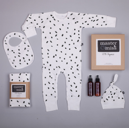 Delux Baby Gift Set 100% Organic - B&W