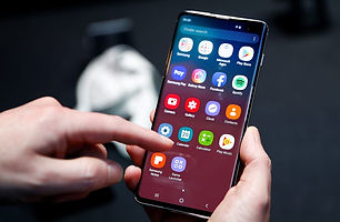 phone web browsing.jpg