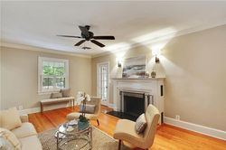 Main Level-Living Room-010