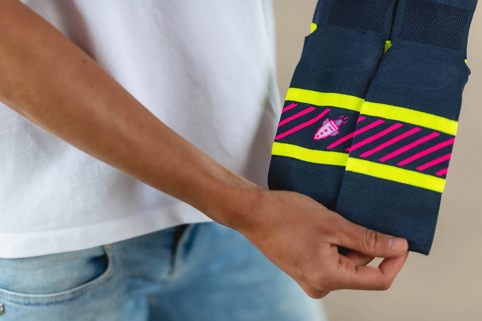 תמונה ממוזערת: KICKASS NAVY PINK גרבי אולטרה-לייט