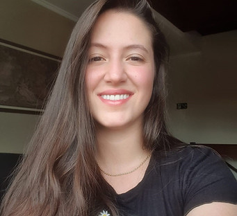 CAROLINA_SARAN_FOTO.jpeg