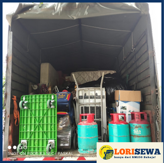 Perak truck service for business storage deliveries