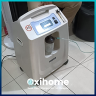 Mesin pernafasan oksigen automatik untuk pesakit yang memerlukan oksigen sepanjang masa.
