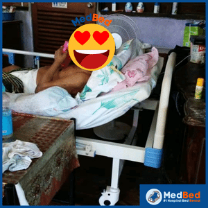 Medical bed for home care dengan meja makan boleh laras di Seremban