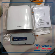 User scrolling site to find where to rent a portable oxygen concentrator