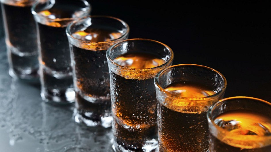 Mamajuana shots.jpeg