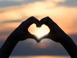 Chakra n°4: Vivre dans l'amour avec la fréquence 639 Hz