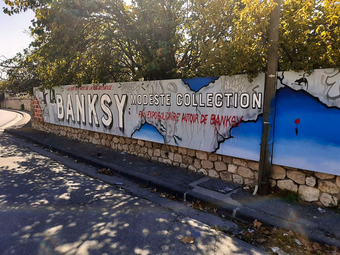 La Banksy Modeste Collection