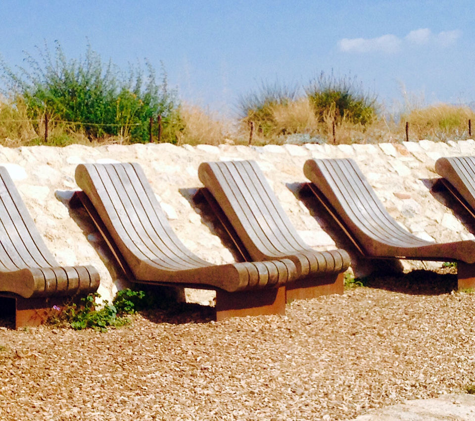 Repos