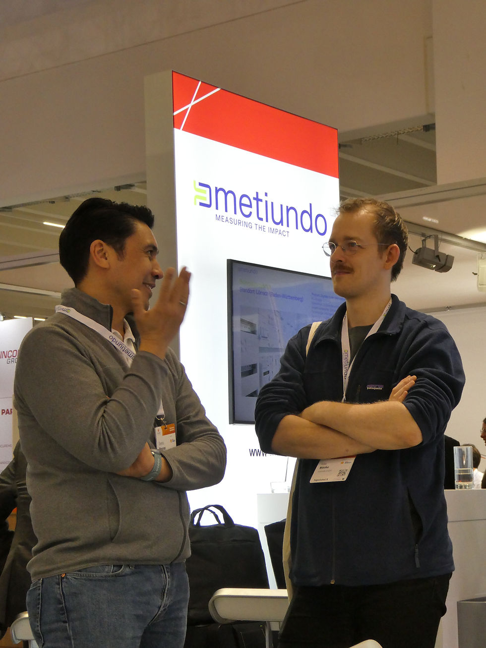 Our founders, CEO Dennis Nasrun and CTO Felix Mücke, at E-world 2025. Photo: Saskia Sturm