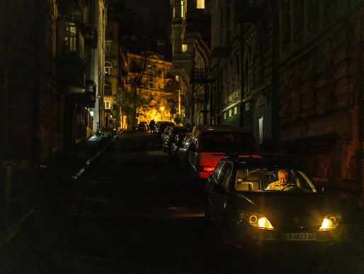 Russia and Ukraine target energy sites, seeking leverage away from the front