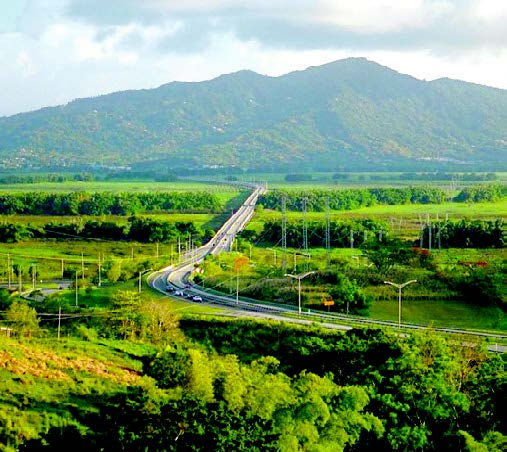 Autoridad de Carreteras reinicia trabajos en sistema de alumbrado en puente de la PR-53 en Yabucoa