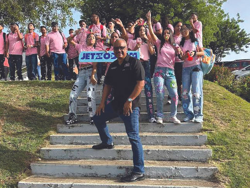Vieques celebra exitoso regreso a clases