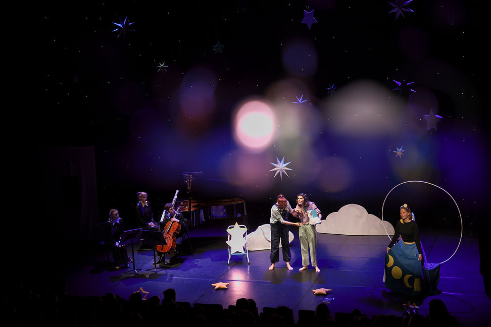 D'Mina an d'Stärefra-29.jpg