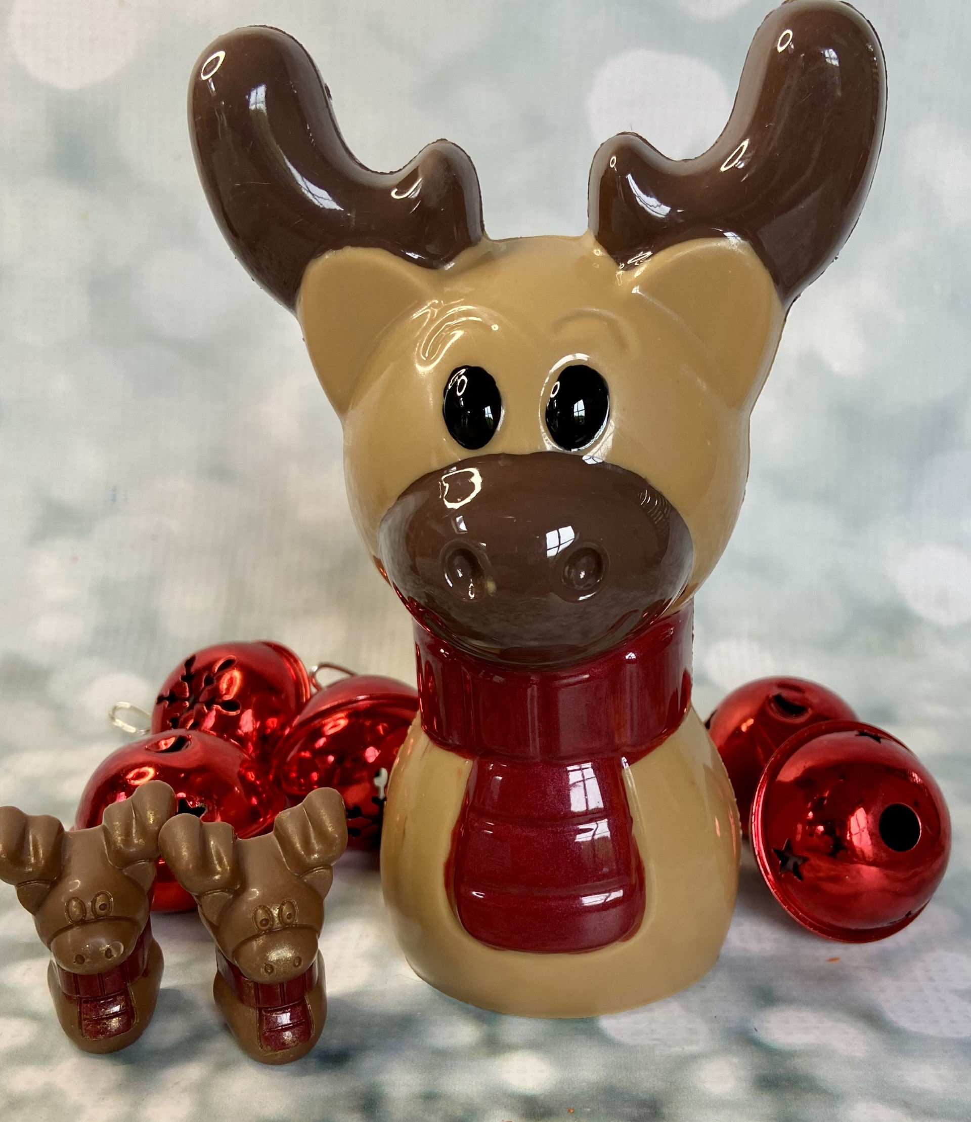 ROB the hollow Reindeer (with mini "Robbie's"
