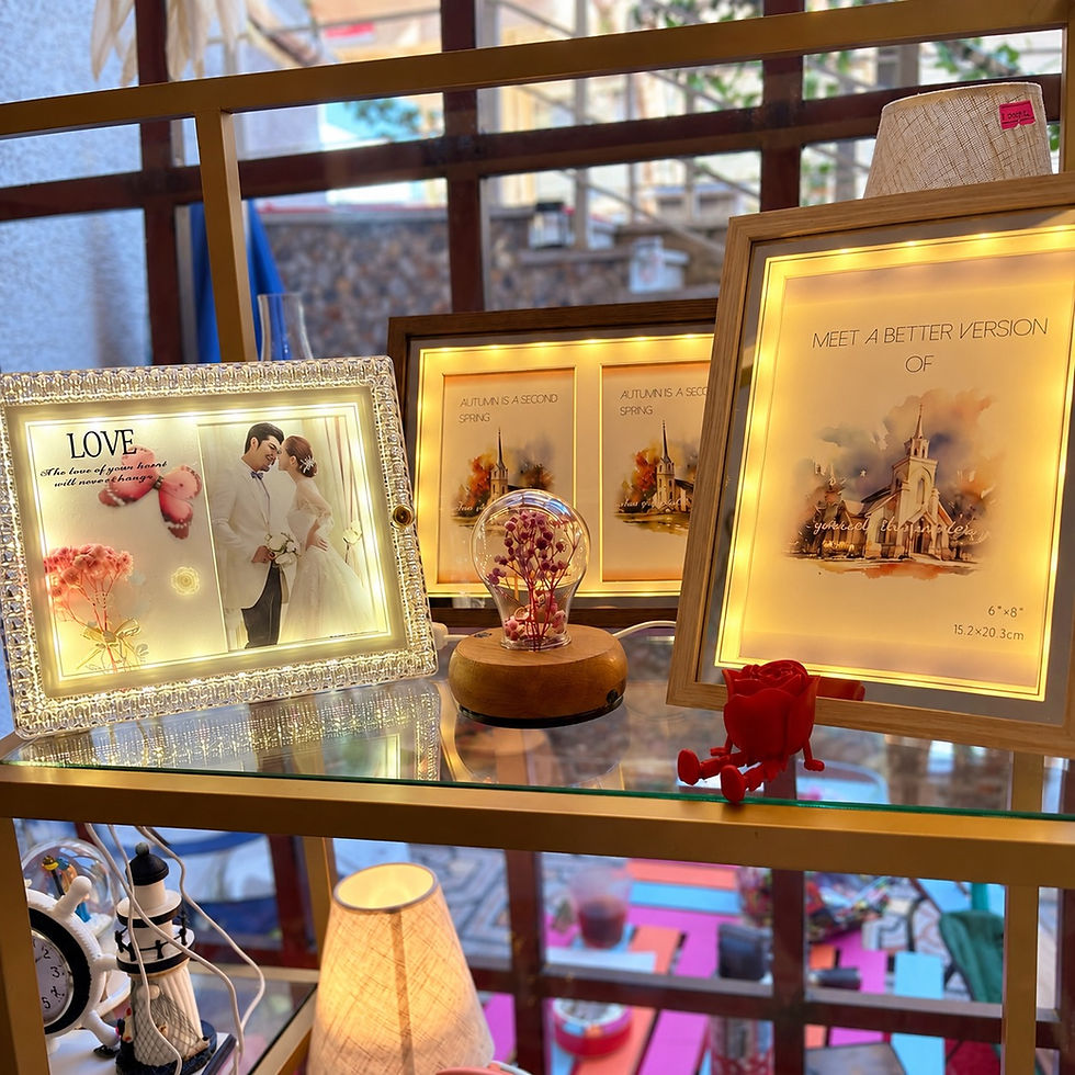 Işıklı Fotoğraf Çerçeveleri LED Dekoratif Çerçeve