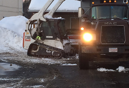 dump truck.JPG