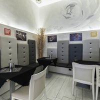 WhiteCafe3.jpg