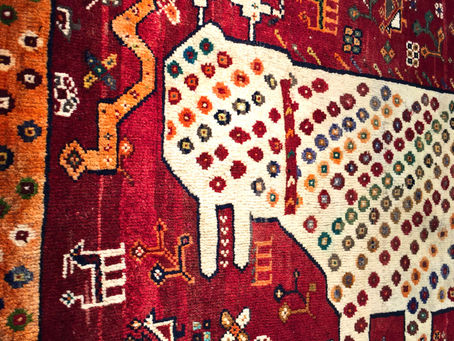 展示作品のご紹介2「変わるライオンラグ」