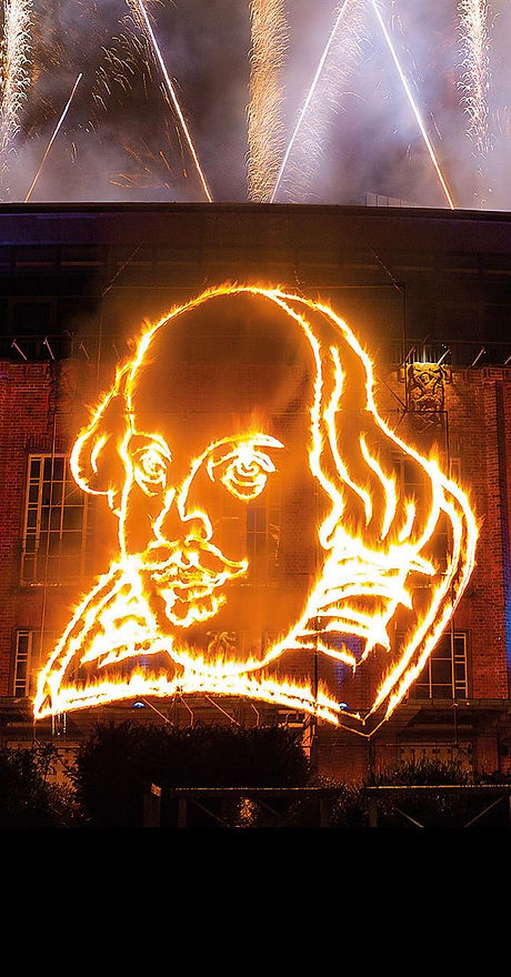 shakespeare_fireworks_2016_400_anniversary_celebrations_2016_photo_by_lucy_barriball_c_rsc_181999.tm