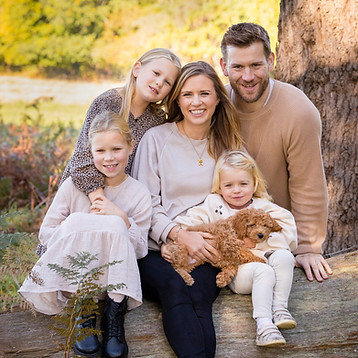 Family portrait photograph in Richmond Park, London, UK
