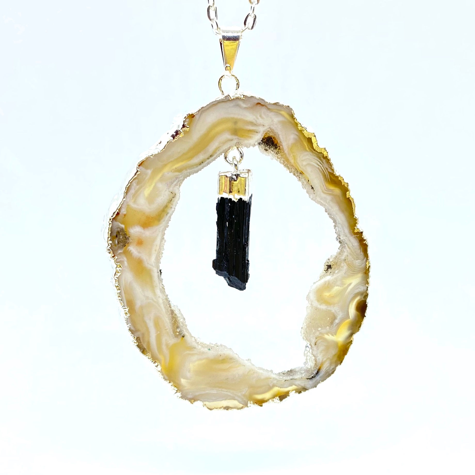 Αχάτης με Τουρμαλίνη