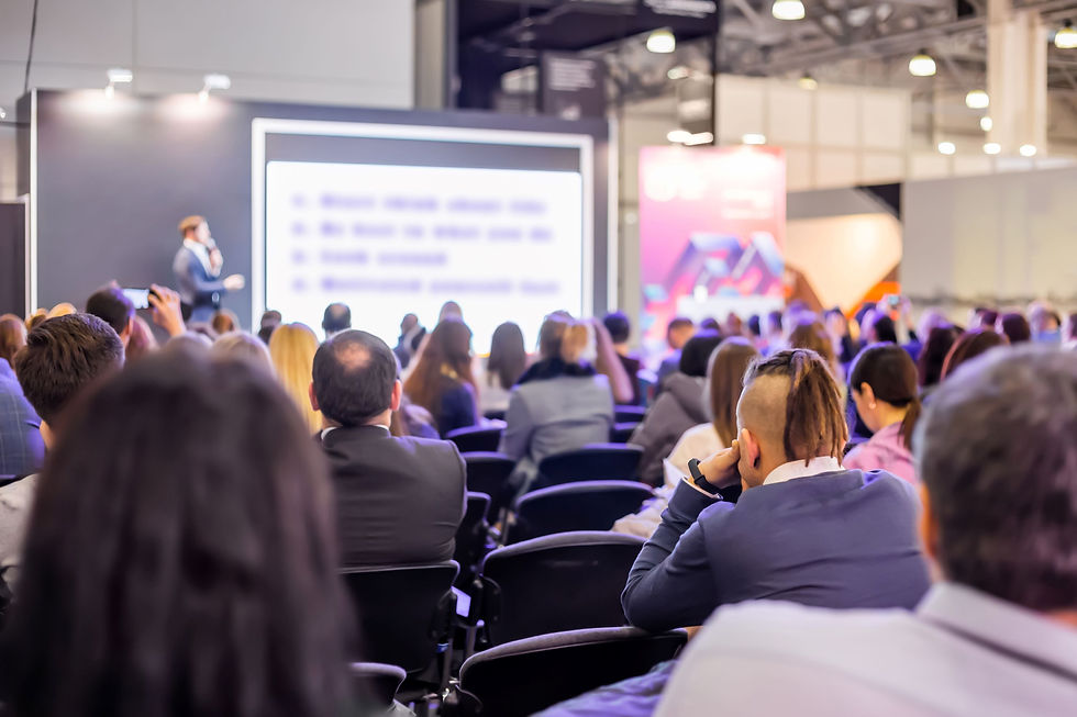 Audience Listening to presentation_3000.jpg