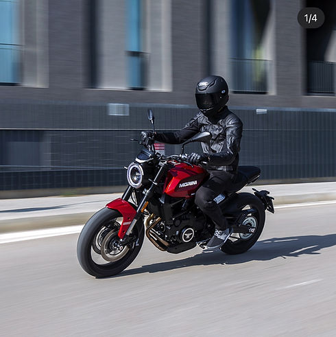 Seiemmezzo STR moto morini