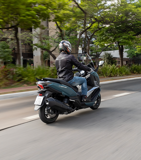 Dafra SYM Cruisym 300 ABS scooter 300cc potente e confortável à venda em São Paulo concessionária oficial