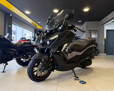 DAFRA CRUISYM 300 (GGM)