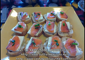 Buffet de Tapas Espanhóis com Salmão