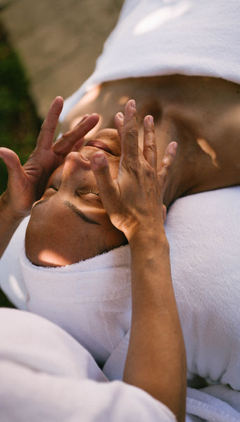 Le Soin par Catherine Philippe / Soin facialiste signature