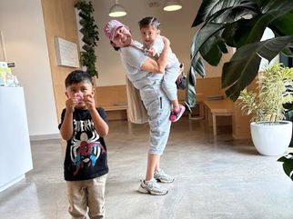 Cómo Encontrar un Dentista Infantil que Haga que los Niños se Sientan Cómodos
