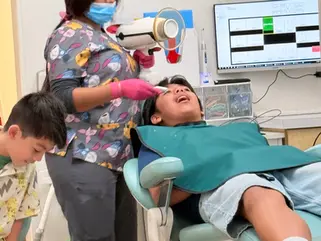 Composite vs. Silver Fillings for Kids: What Parents Should Know