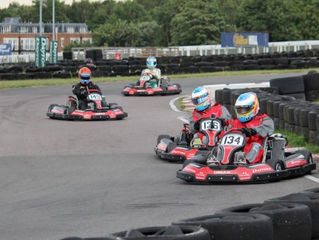 Alonso rips it up in a kart