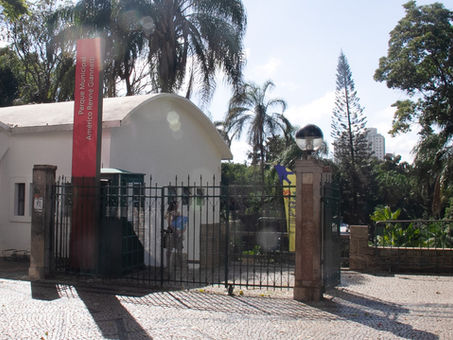 Confira o funcionamento da PBH no ponto facultativo pelo Dia do Servidor e feriado do Dia de Finados