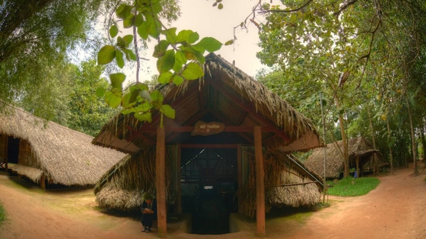 The Insider’s Saigon + Cu Chi Tunnels by Les Rives