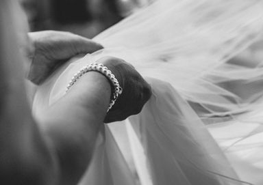 Moderne und romantische Hochzeitsfotografie im Schwarzwald, Baden-Württemberg: Natürliche Brautpaar-Shootings, Traumhochzeiten, Vintage- und Outdoorweddings – standesamtlich, kirchlich oder frei
