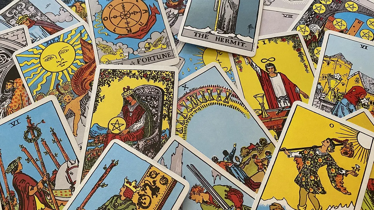 Tarot Share with Regina